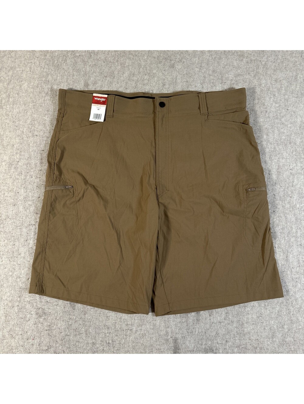 Wrangler Authentics Men's Cargo Shorts 44 Comfort Waist Brown NWT